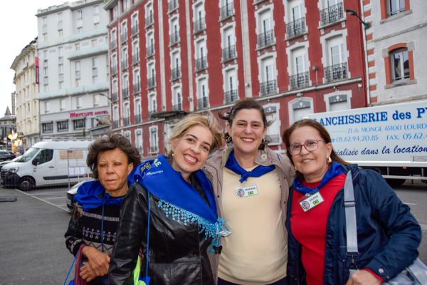 Album 29OUT PELAS RUAS DE LOURDES 