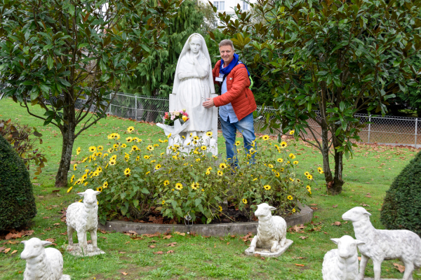 Album 29OUT NOS PASSOS DE BERNADETE