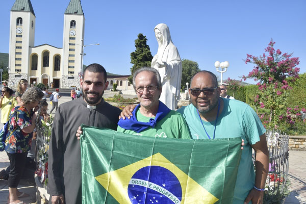 Album 6AUG MEDJUGORJE E HUMAC
