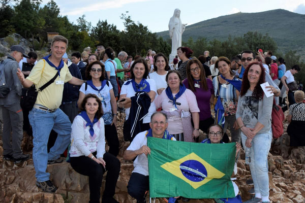 Album 2OUT - MEDJUGOJRE COLINA DAS APARIÇÕES