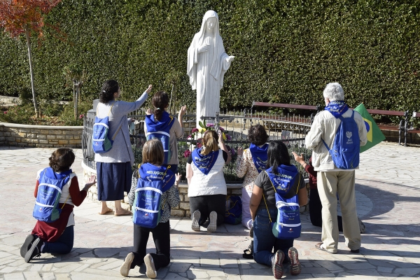 Album 01NOV - PARÓQUIA DE MEDJUGORJE