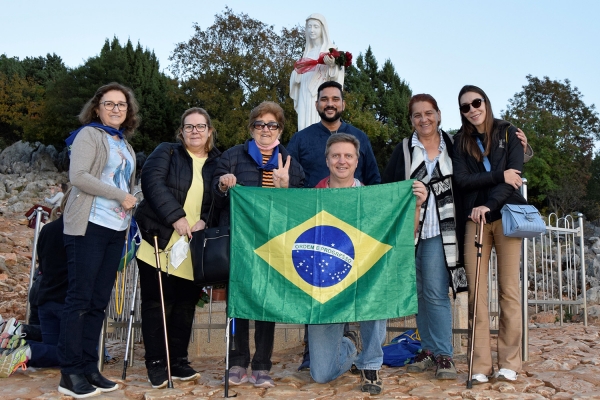 Album 1NOV - LUGAR DA PRIMEIRA APARIÇÃO - PODBRDO