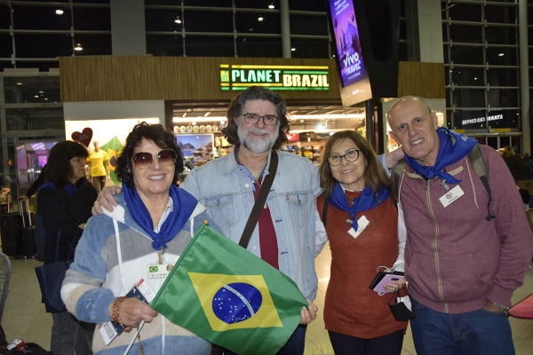 Album 15JUN EMBARQUE COM DESTINO A MEDJUGORJE