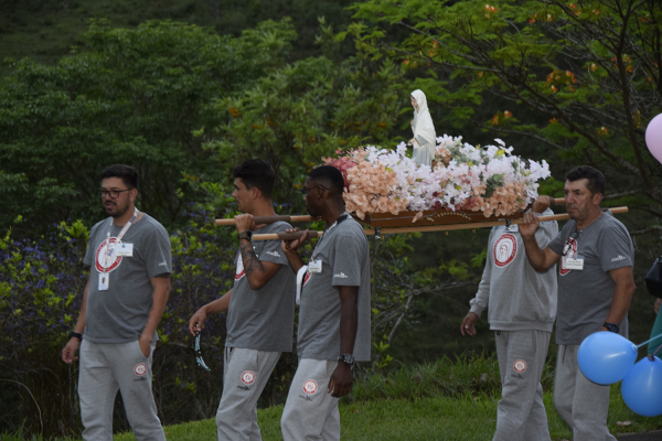 Album 21OUT PROCISSAO RAINHA DA PAZ